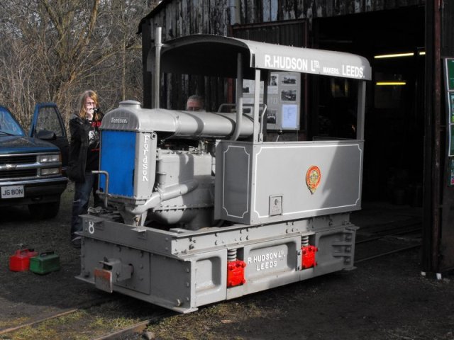 hud fordson abbey light railway leeds (2)